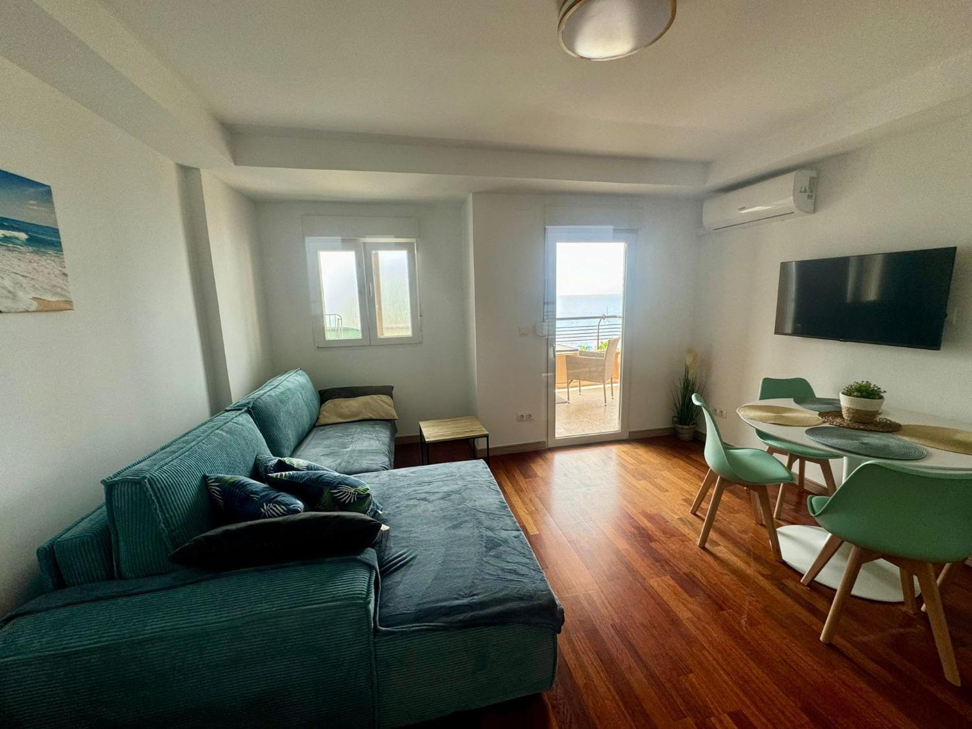 Apartamentos Coastal Haven Benidorm Luaran gambar