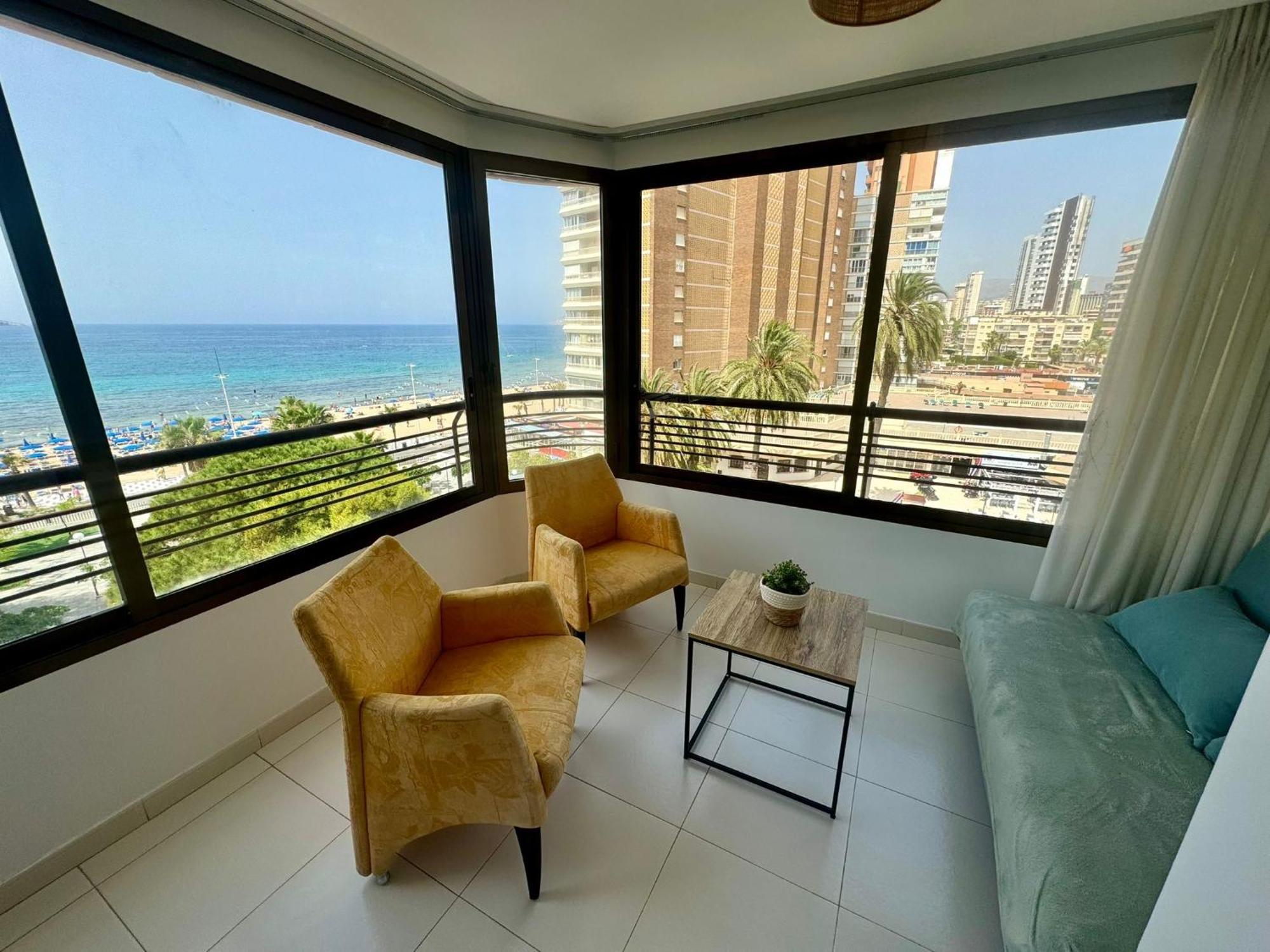 Apartamentos Coastal Haven Benidorm Luaran gambar